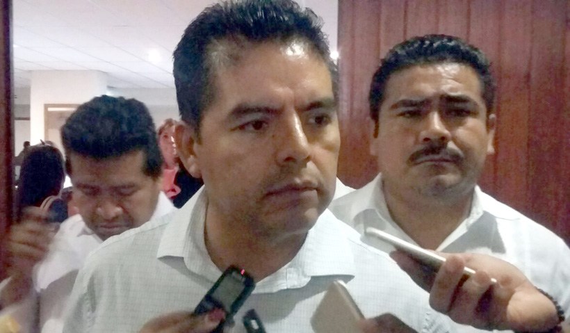 DIPUTADO LLAMA A FLORENCIO A PONERSE A TRABAJAR DIPUTADO LLAMA A FLORENCIO A PONERSE A TRABAJAR