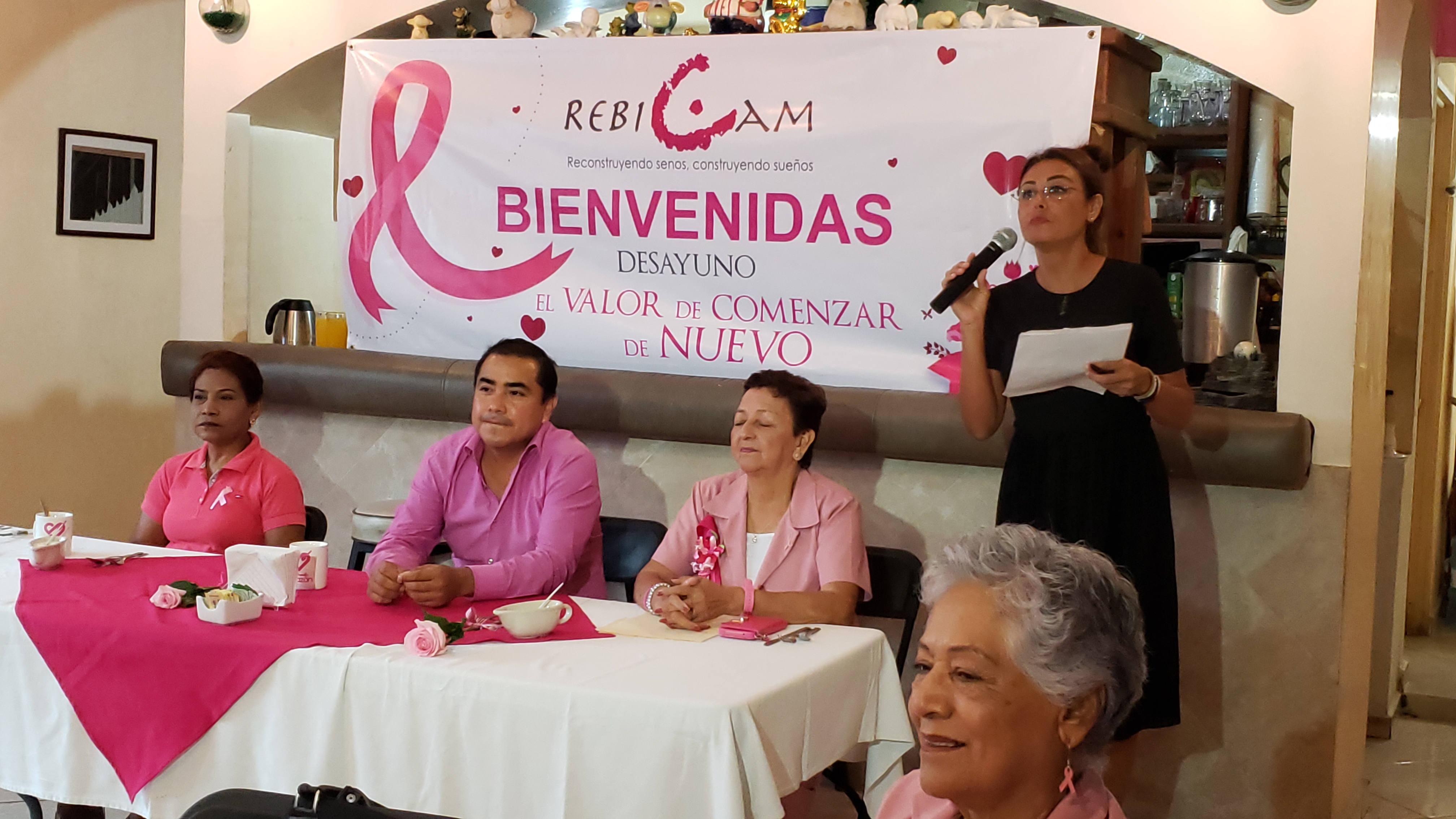 A LA SEMANA SE REHABILITAN DE CÁNCER DE MAMA 35 MUJERES: GRUPO RETO