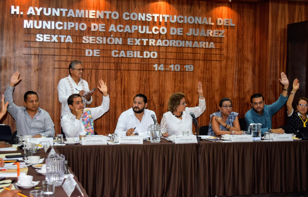 JAVIER SOLORIO LOGRA PRESUPUESTO QUE BENEFICIARÁ A ACAPULCO