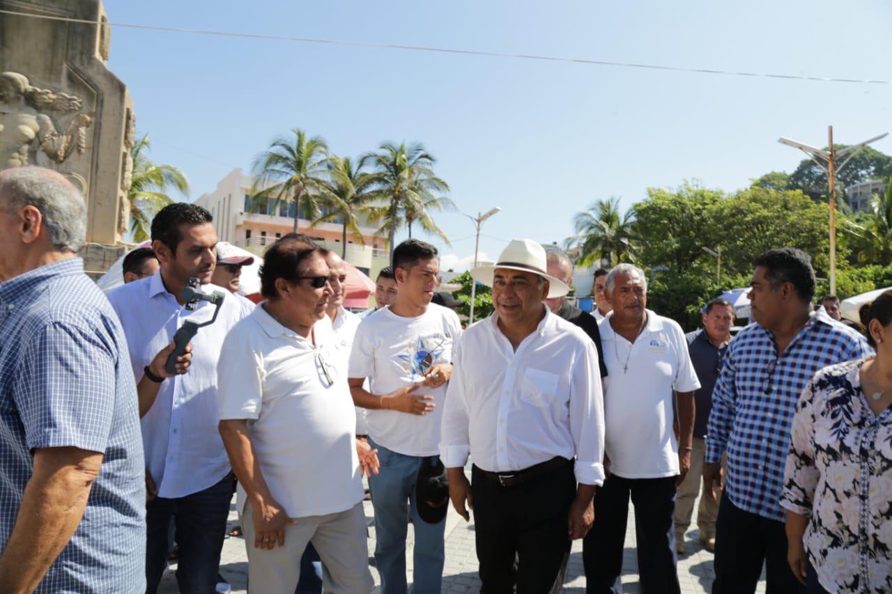 ASTUDILLO INICIA REMODELACIÓN DE PLATAFORMA PARA CLAVADOS