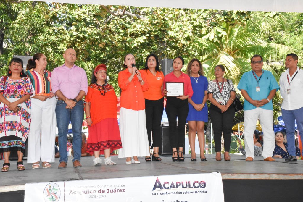Ofertan 250 vacantes en la Segunda Feria del Empleo para las Mujeres en Acapulco