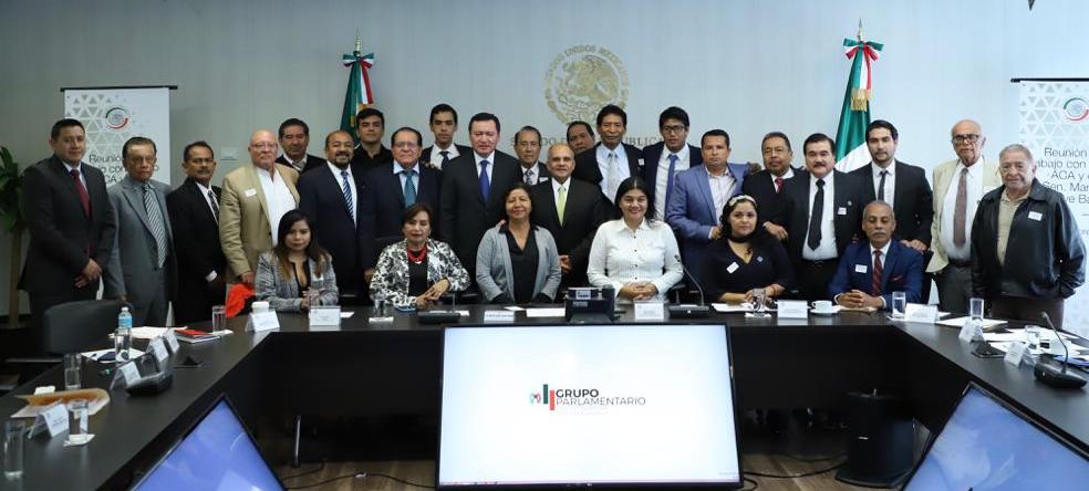 Recibe Manuel Añorve al Grupo Aca en el Senado