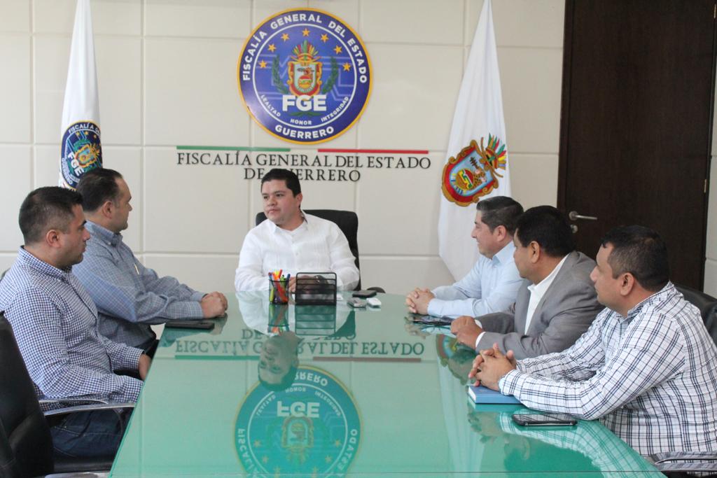 Fiscal de Guerrero se reúne con la Coordinación Nacional Antisecuestro