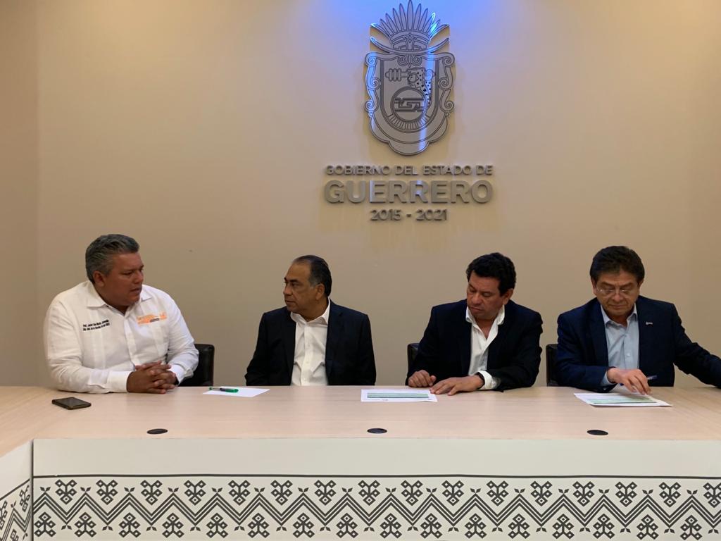 ANUNCIA HÉCTOR ASTUDILLO PAGO DE BONO A TRABAJADORES ADMINISTRATIVOS DE LA SEG