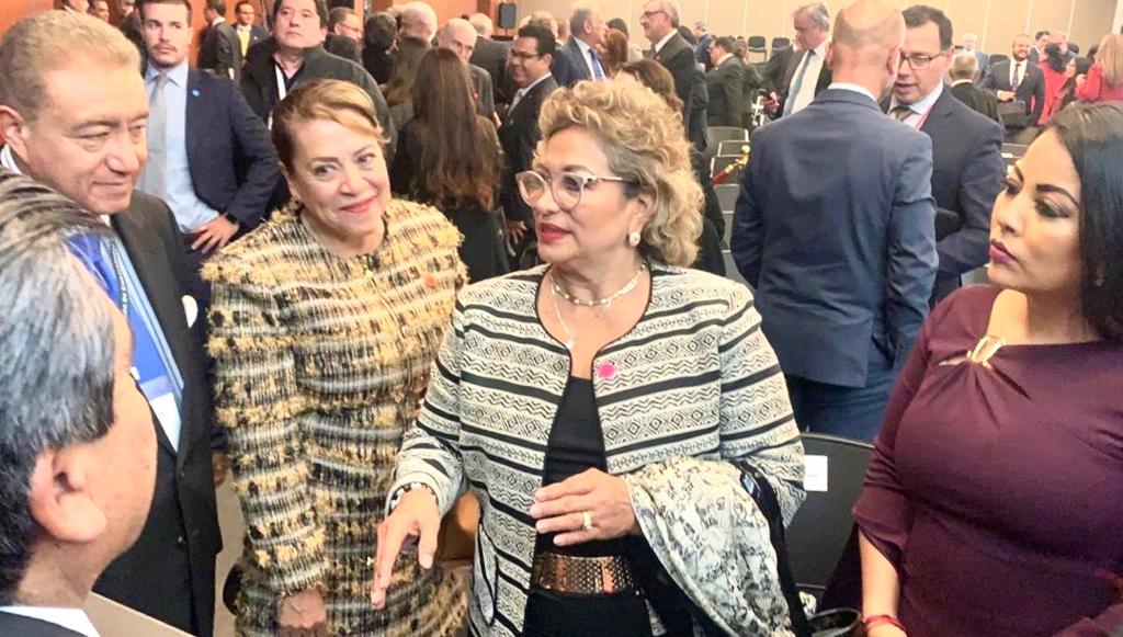 Participa Adela Román en reunión de embajadores y cónsules en CDMX