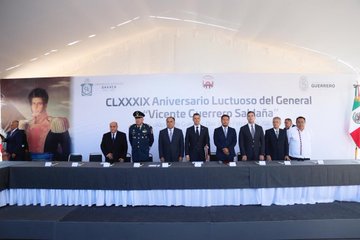 A Guerrero y Oaxaca nos une la pobreza, dice Astudillo en aniversario luctuoso de Vicente Guerrero