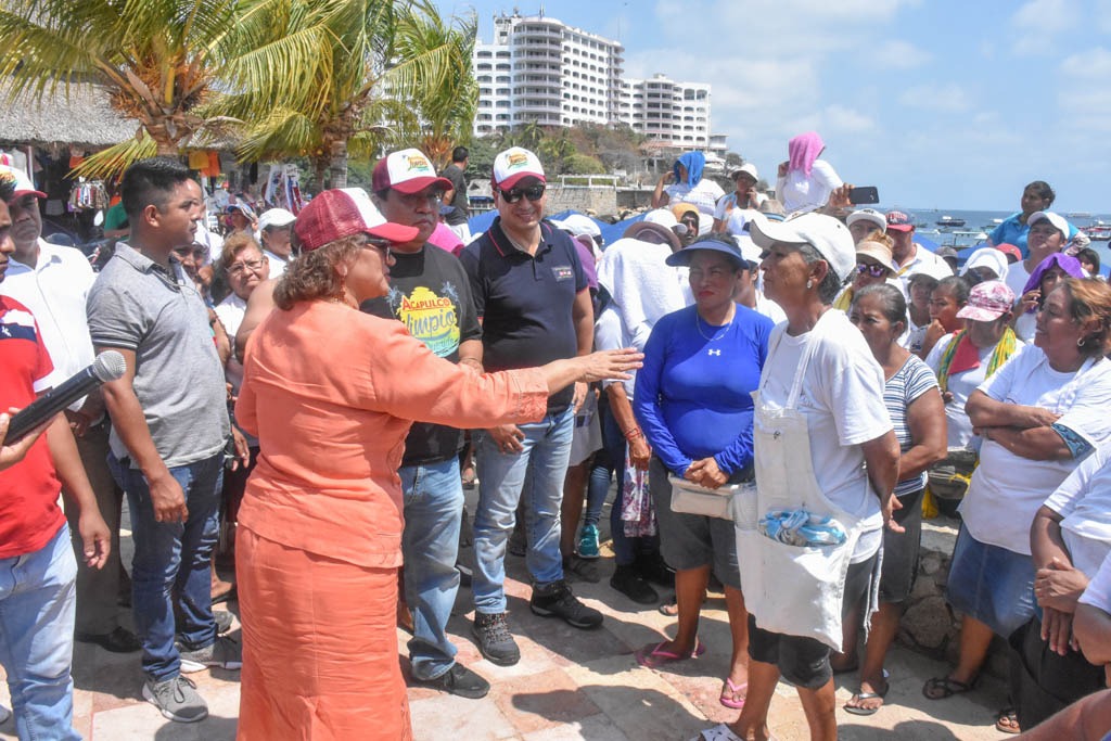 Supervisa Adela Román medidas de prevención por Coronavirus en Caleta y Caletilla