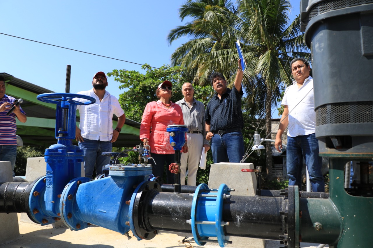 Ordena Adela Román terminar obra inconclusa de la administración pasada para dotar de agua a 55 mil habitantes