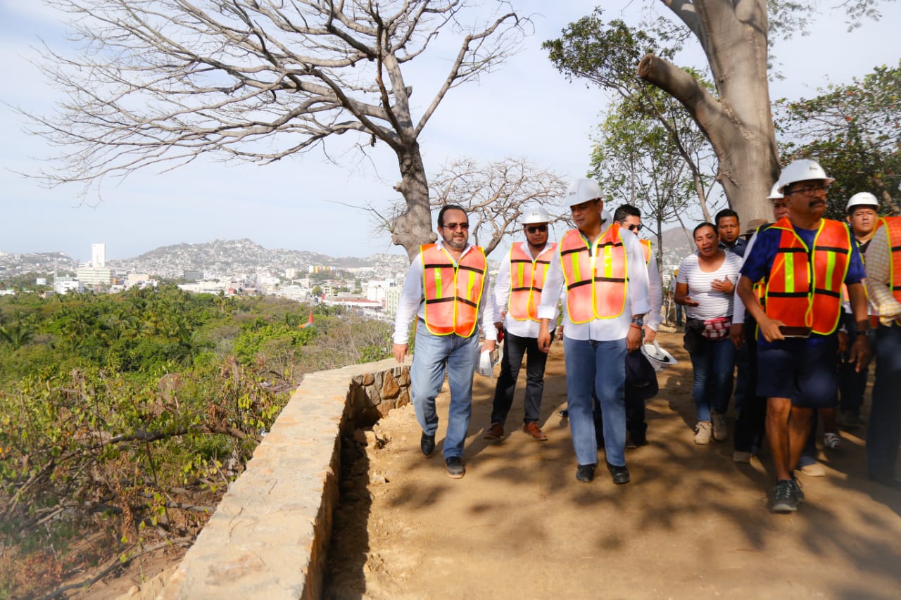 Recorren autoridades y organizaciones las obras del Parque Papagayo; verifican avances