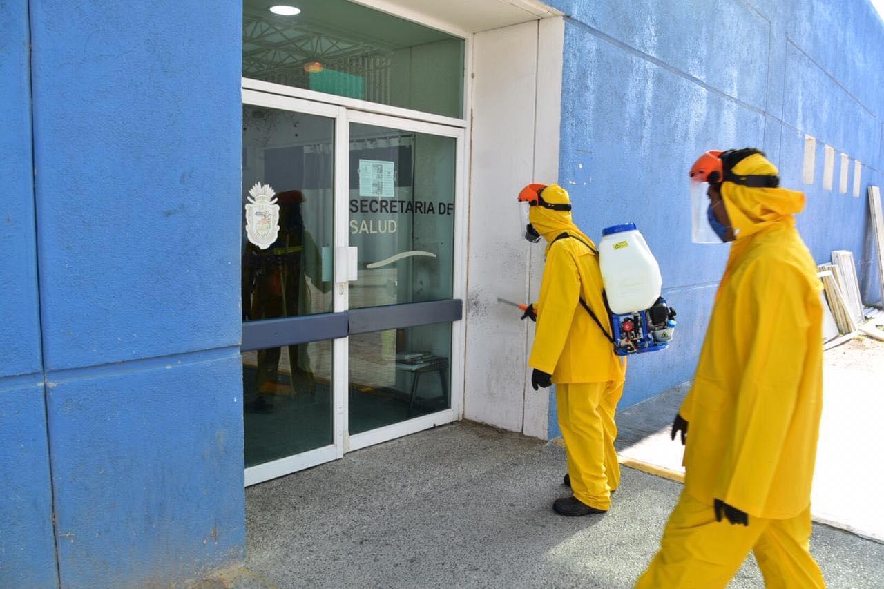 Continua Guerrero limpieza de centros de salud y hospitales