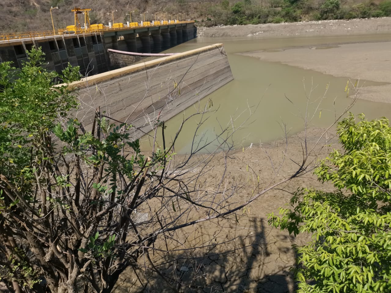 Atiende CFE solicitud de Capama para suspender maniobras en presa La Venta