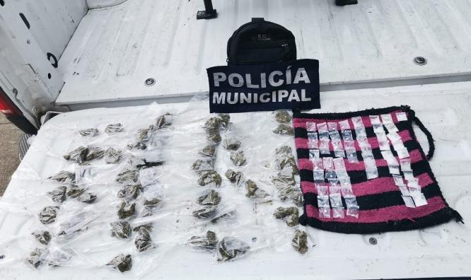 Lo capturan con 113 bolsitas de droga  en playa de Acapulco