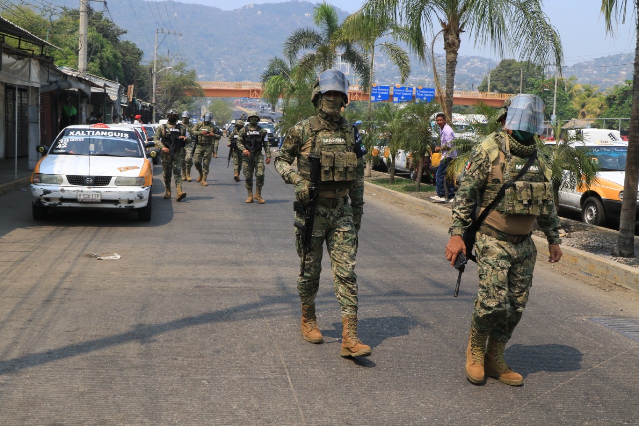 Retiraron a casi 300 ambulantes del bulevar Vicente Guerrero de Acapulco por Covid-19