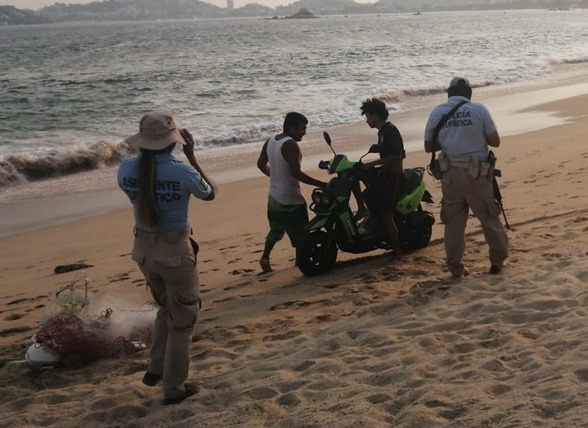 Buscan evitar invasión de playas cerradas en Acapulco por Covid-19