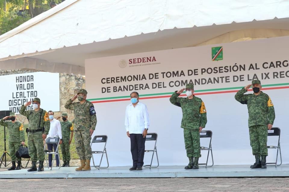Acude Astudillo a la toma de protesta del nuevo comandante de la IX Región Militar
