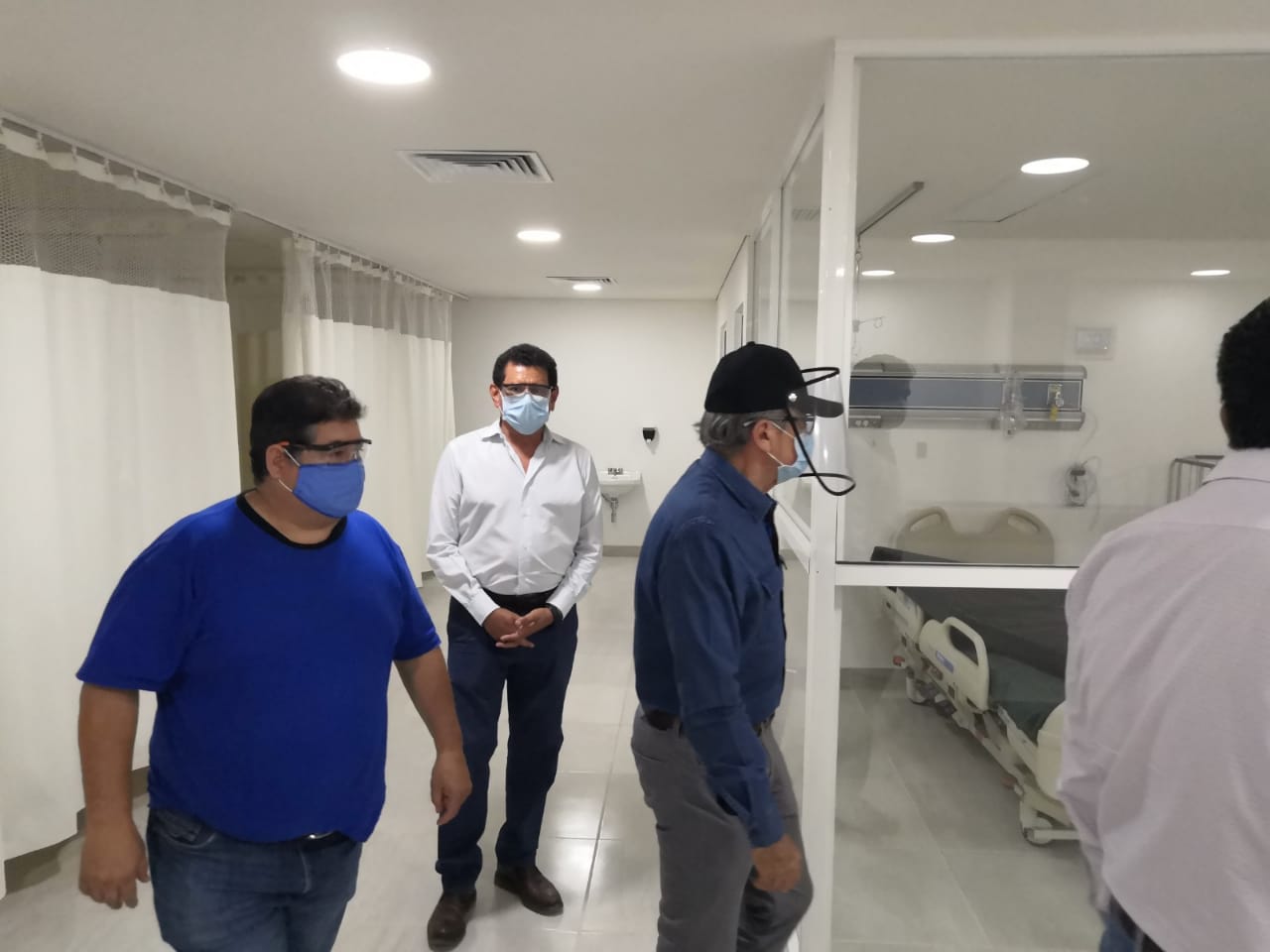 Recorren autoridades el Hospital de Iguala ante casos Covid-19