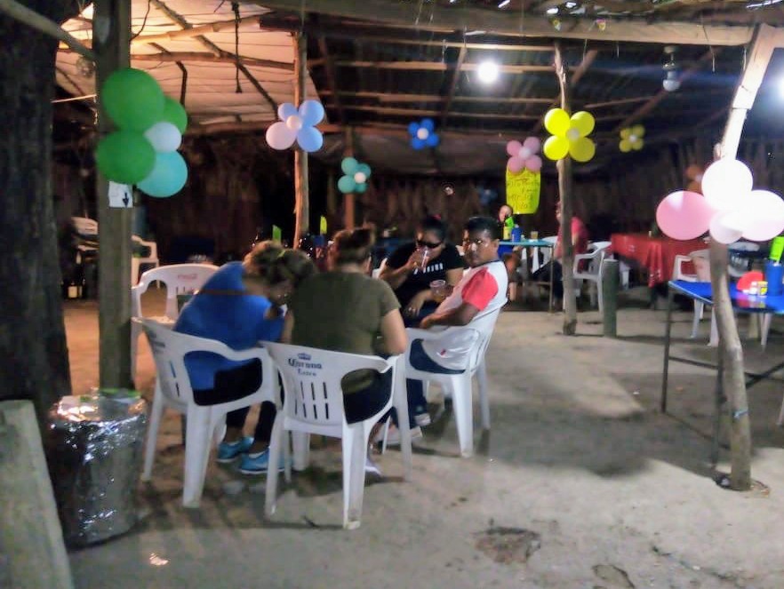 Dispersan a 130 personas en fiesta y miradores de la ciudad