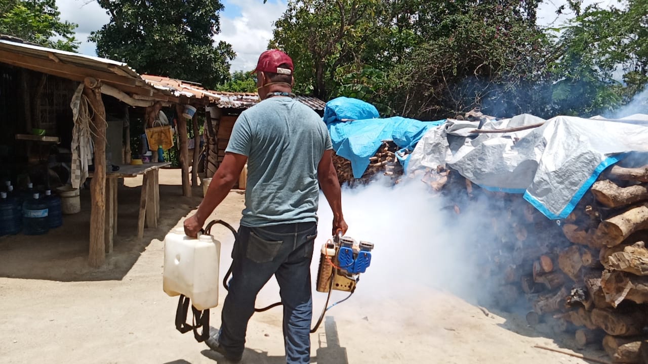 Gobierno Municipal sanea integralmente los poblados de Xaltianguis y Kilómetro 30