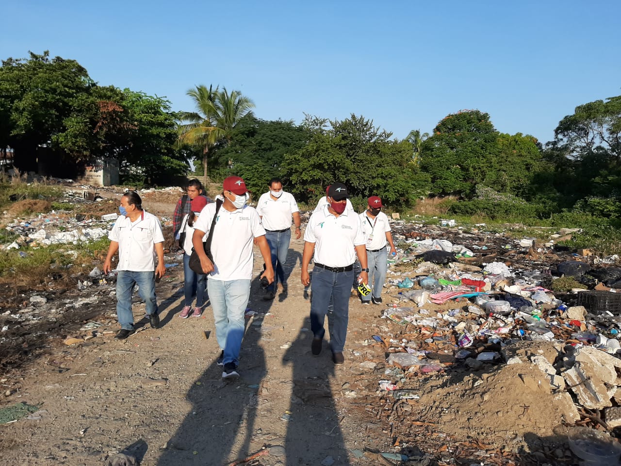 Clausura Ecología de Acapulco tiradero clandestino de basura en Zona Diamante