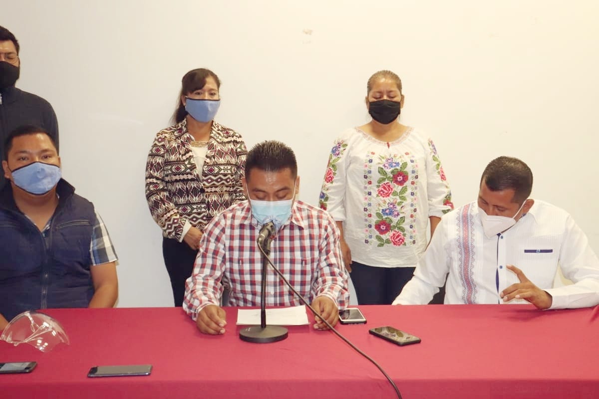 Se suman excandidatos de Nueva Alianza a Pablo Amílcar Sandoval rumbo a la gubernatura de Guerrero