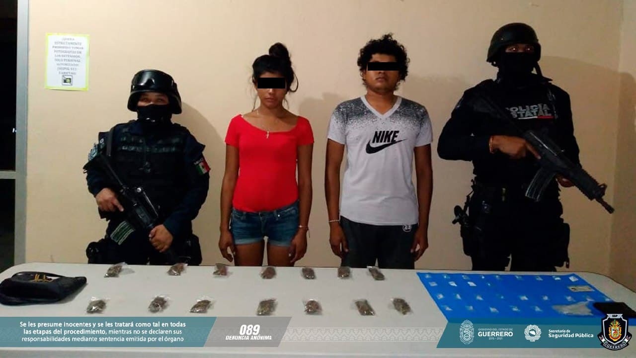 Asegura la Policía Estatal a dos personas con presunta droga en Acapulco