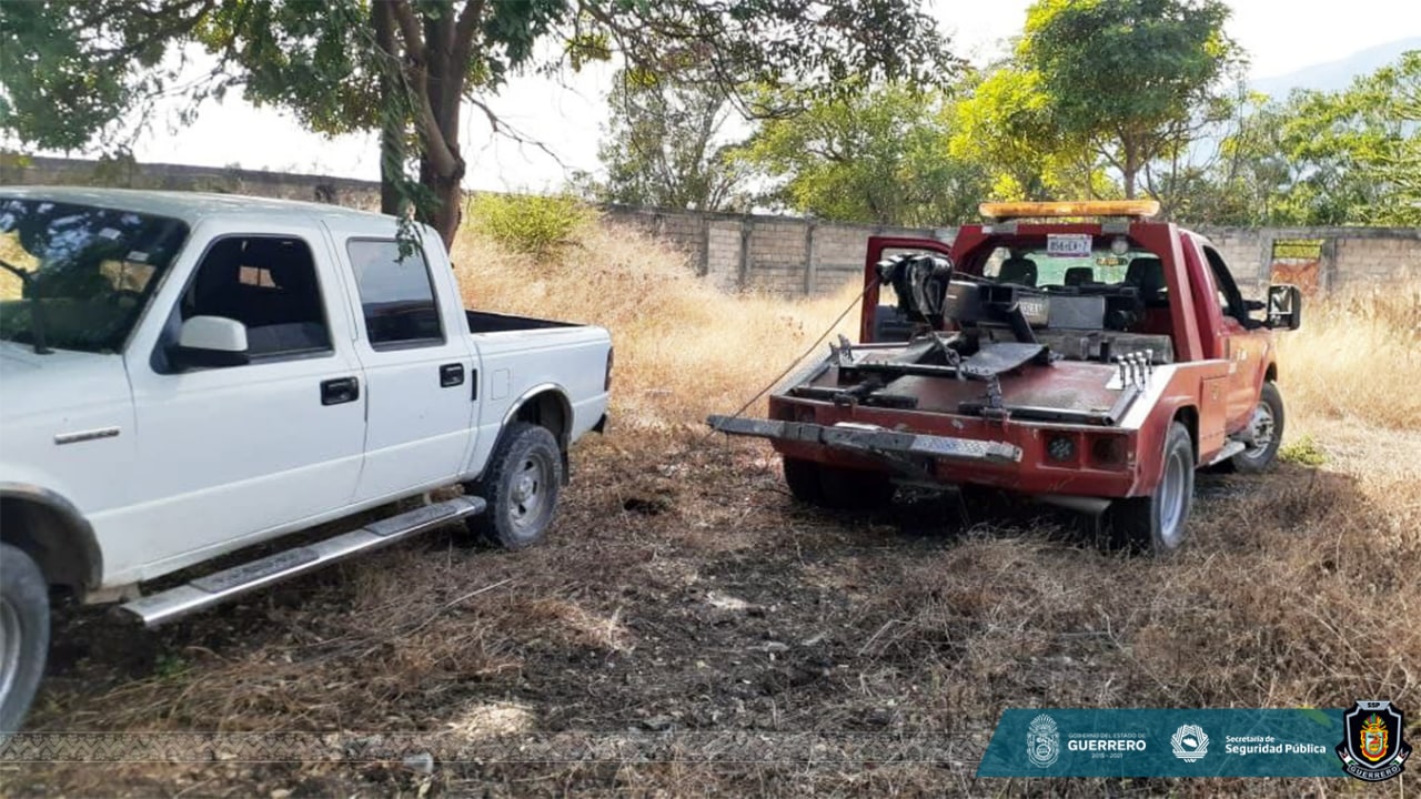 Recupera la Policía Estatal un vehículo con reporte de robo en Iguala