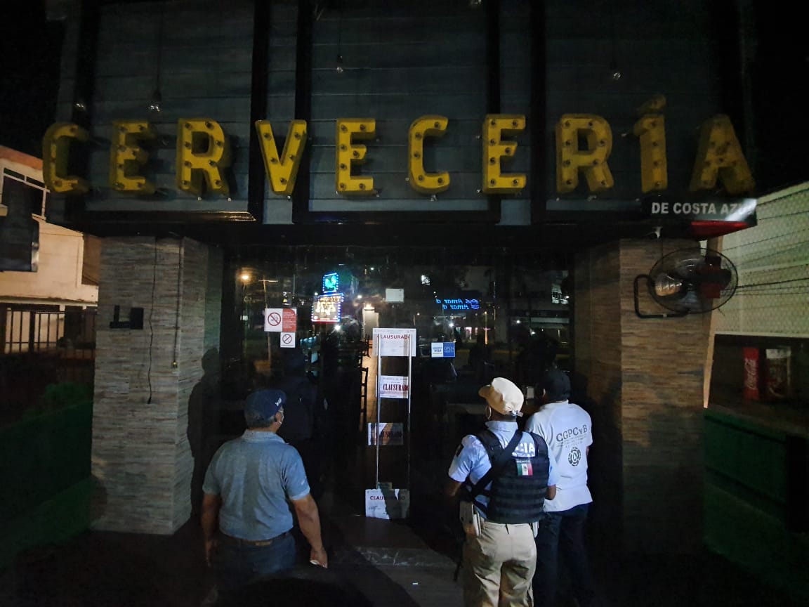 Clausuran un bar en Costa Azul por incumplir lineamientos anti COVID-19