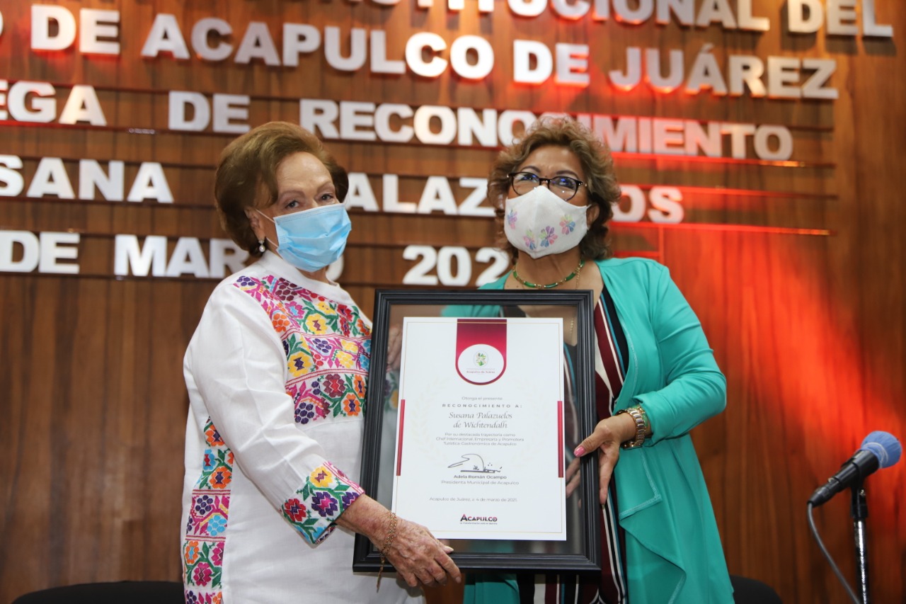 Reconocen a Susana Palazuelos como promotora de cultura guerrerense Reconocen a Susana Palazuelos como promotora de cultura guerrerense