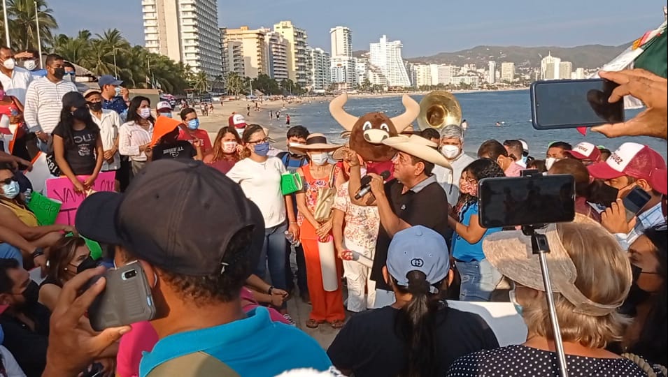 Encabezará Félix Salgado Macedonio caravana en defensa de la democracia a la CDMX