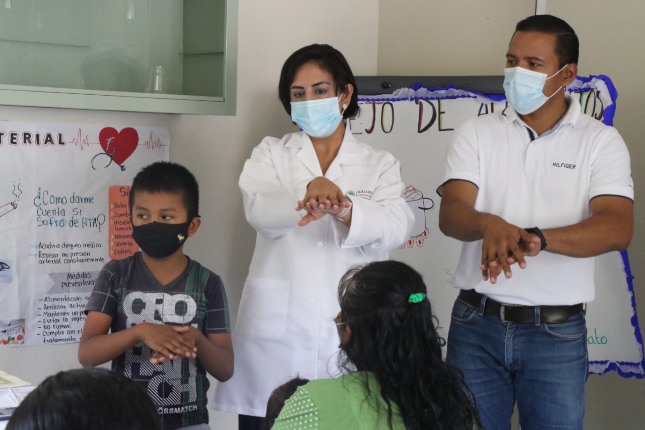 Lleva Salud Municipal brigada médica a la comunidad de San Martín El Jovero