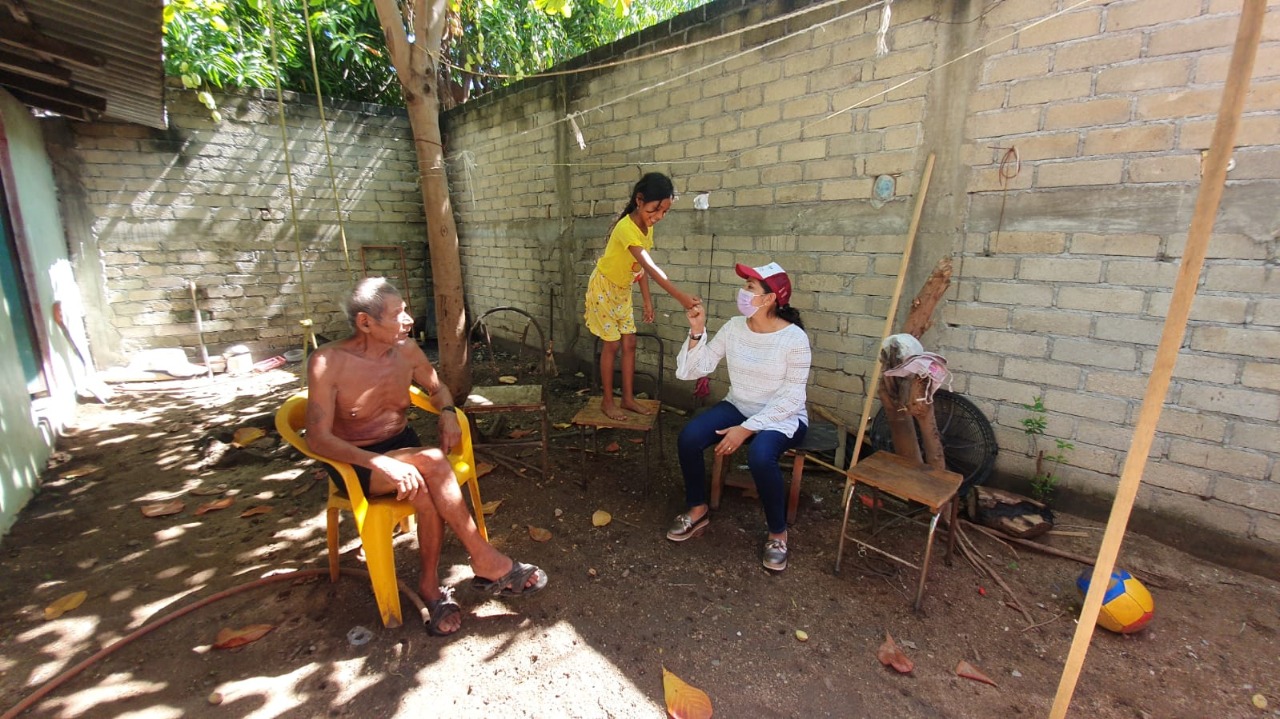 El DIF Acapulco está al servicio de los más necesitados: Malena Godoy