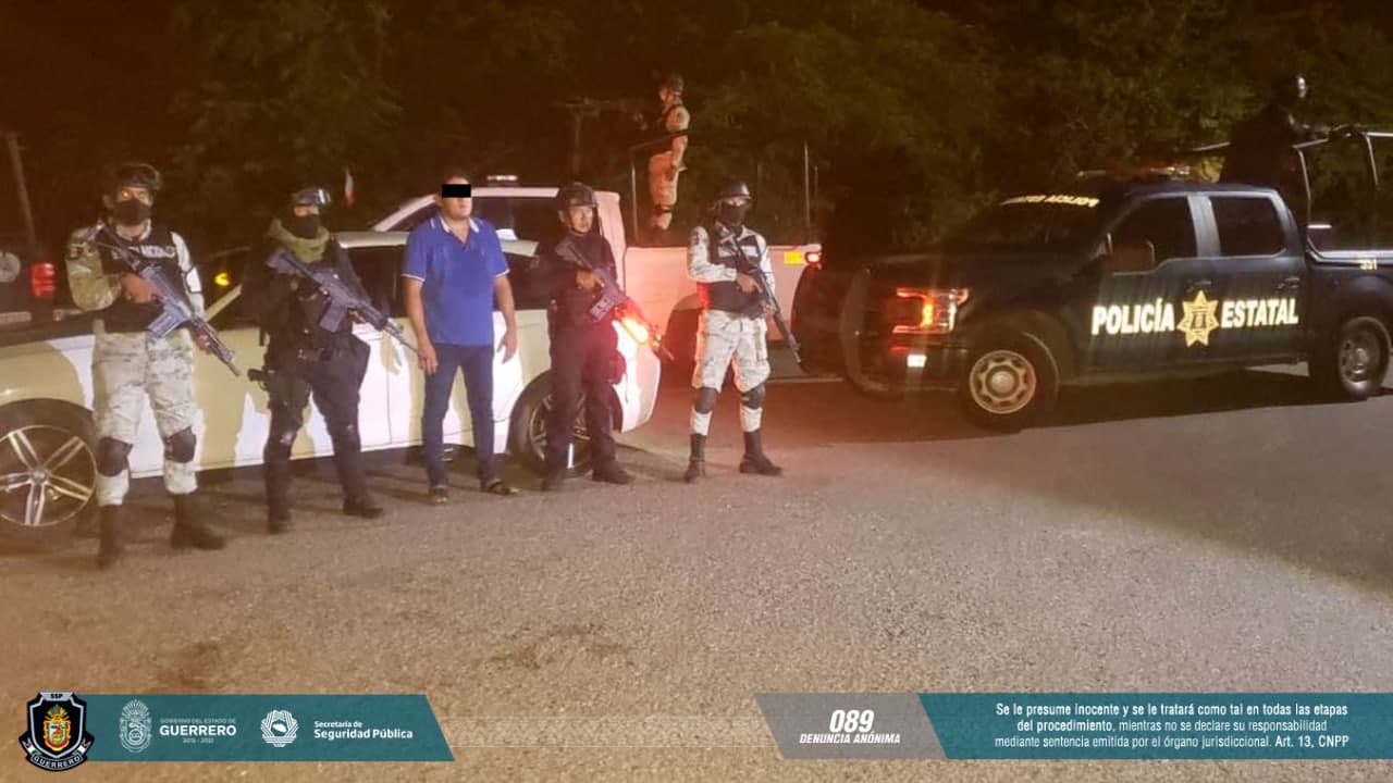 Detienen la Policía Estatal, Grupo “Jaguar” y GN a una persona en el municipio de Petatlán