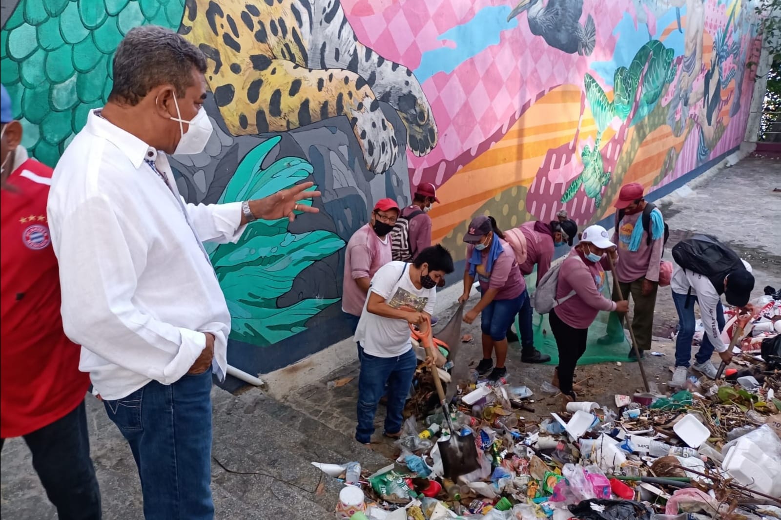 Recolecta Protección Civil una tonelada de residuos en accesos a playa