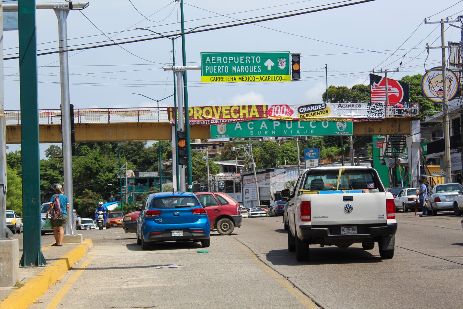 Acapulqueños reconocen acciones de la presidenta para mejorar la circulación vial en Acapulco