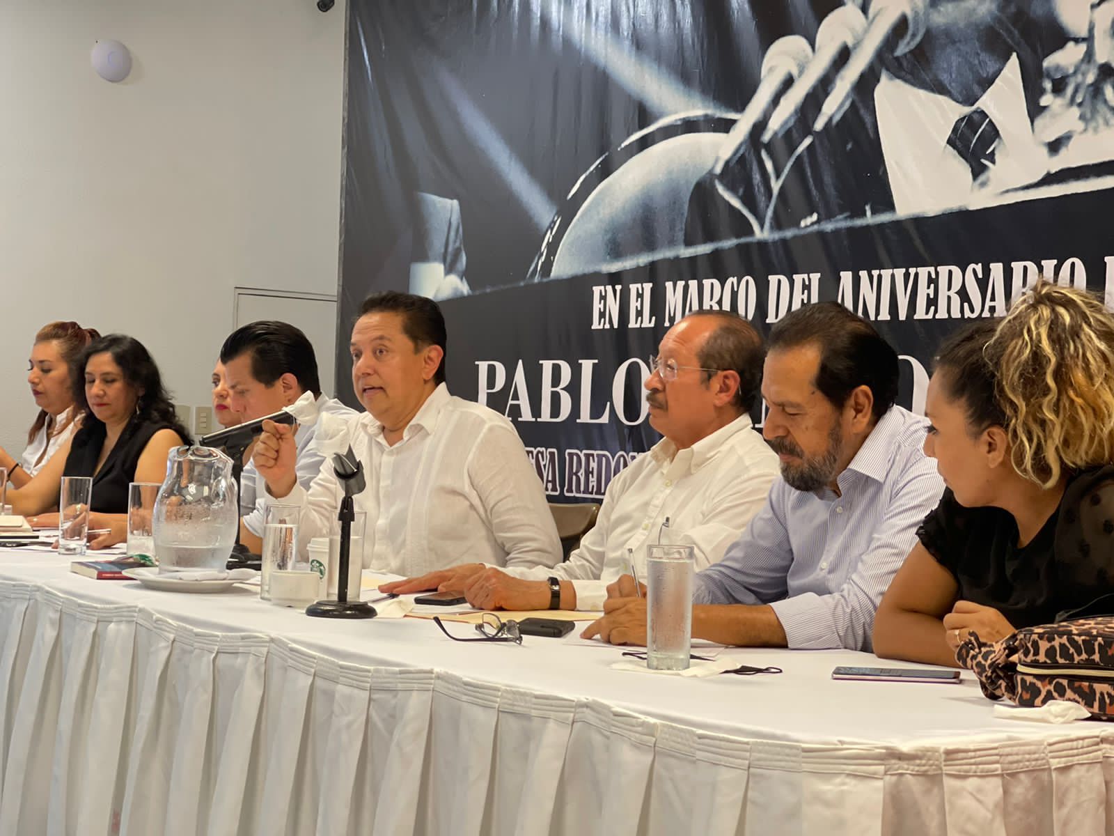 En el marco luctuoso de Pablo Sandoval Ramírez, instalan en Acapulco mesa de diálogo sobre la reforma eléctrica