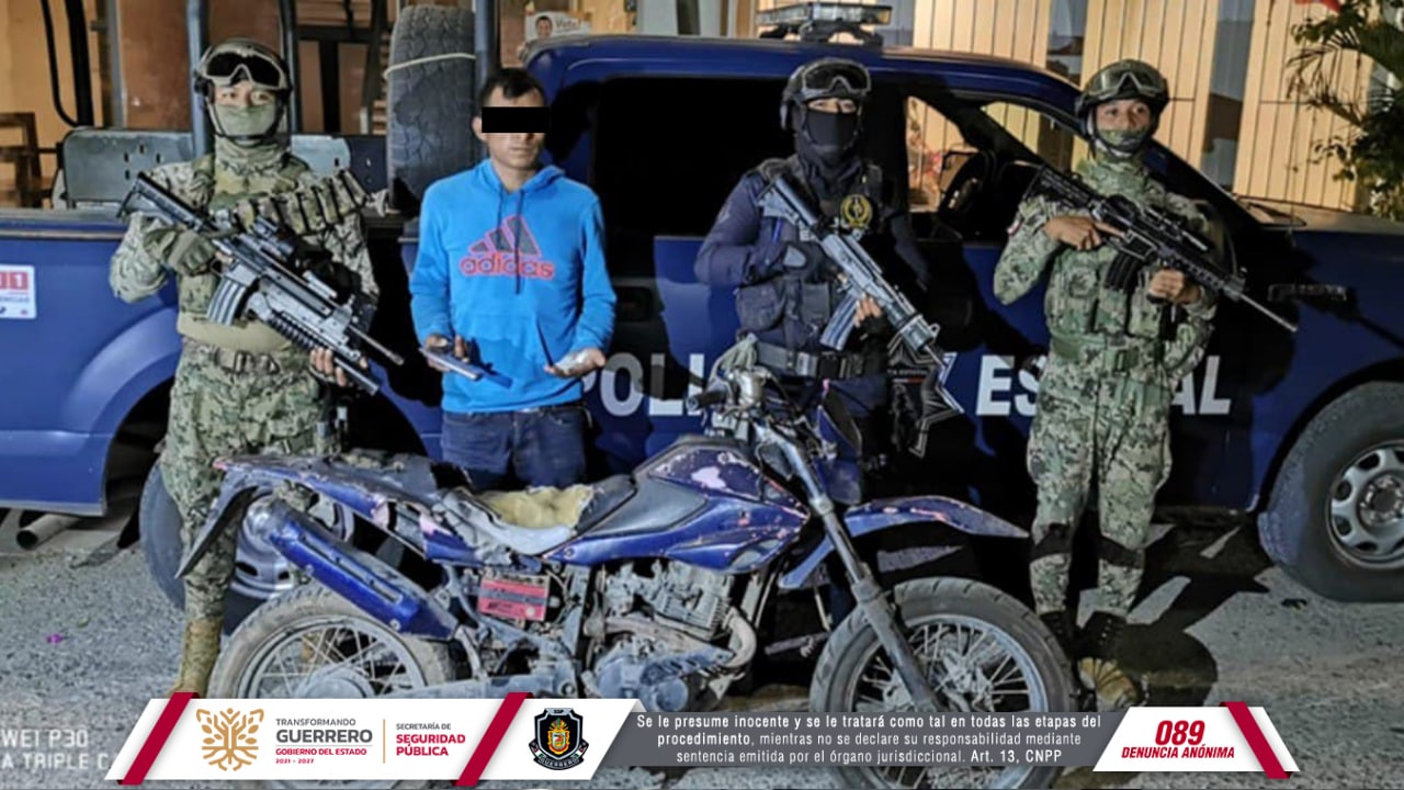 Detiene la Policía Estatal y SEMAR a una persona en el municipio de Tepecoacuilco