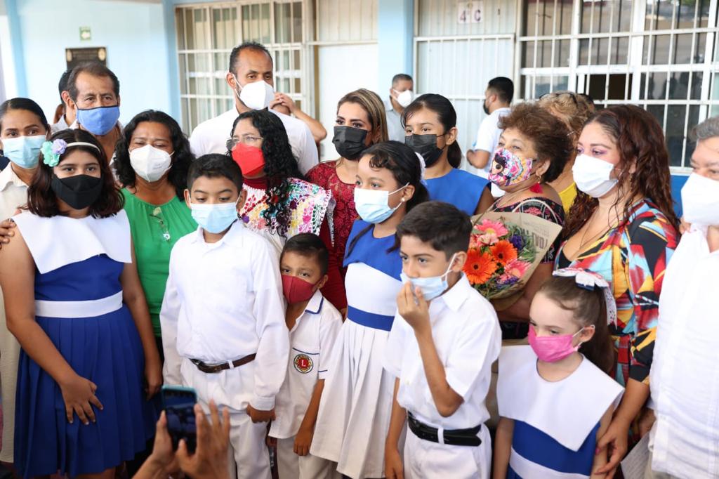 Más de un millón de estudiantes vuelven a clases presenciales e híbrida en Guerrero