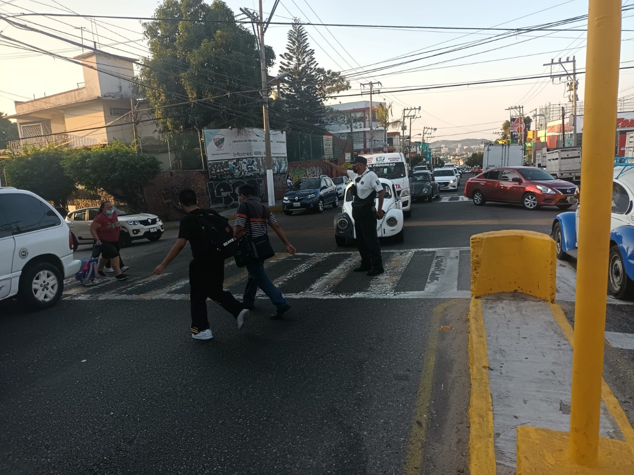 Implementa Policía Vial operativo por  regreso a clases presenciales