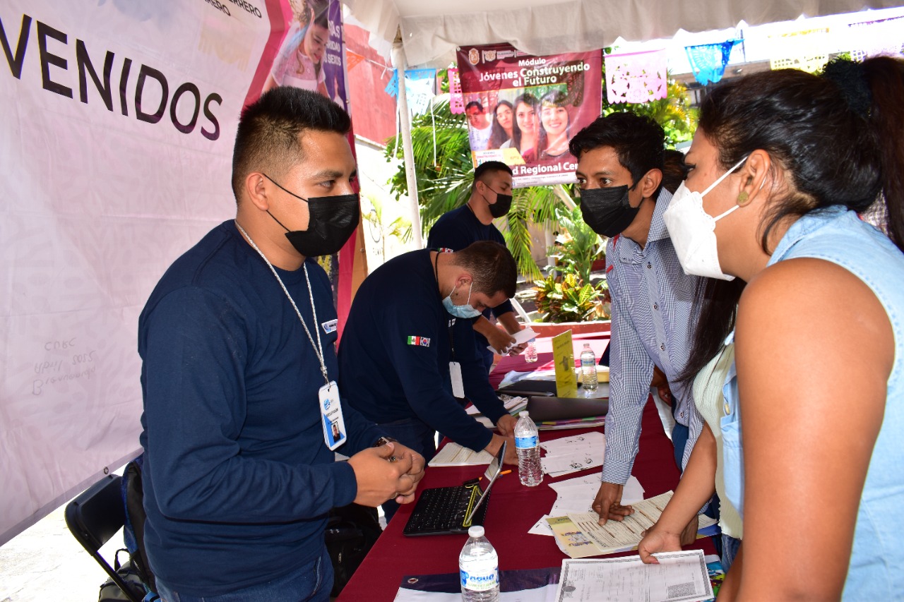 Ofertan más de 100 vacantes de trabajo en Chilpancingo y Ometepec