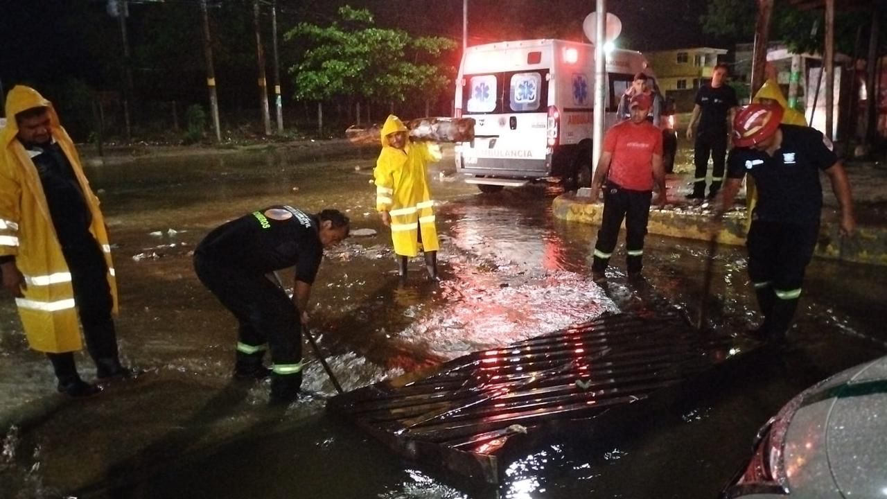 No hay pérdidas humanas por “Blas” en Guerrero