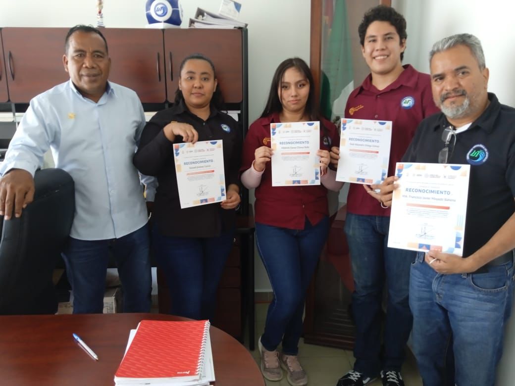 Premian a alumnos acapulqueños en la Feria Nacional de Ciencias e Ingenierías 2022