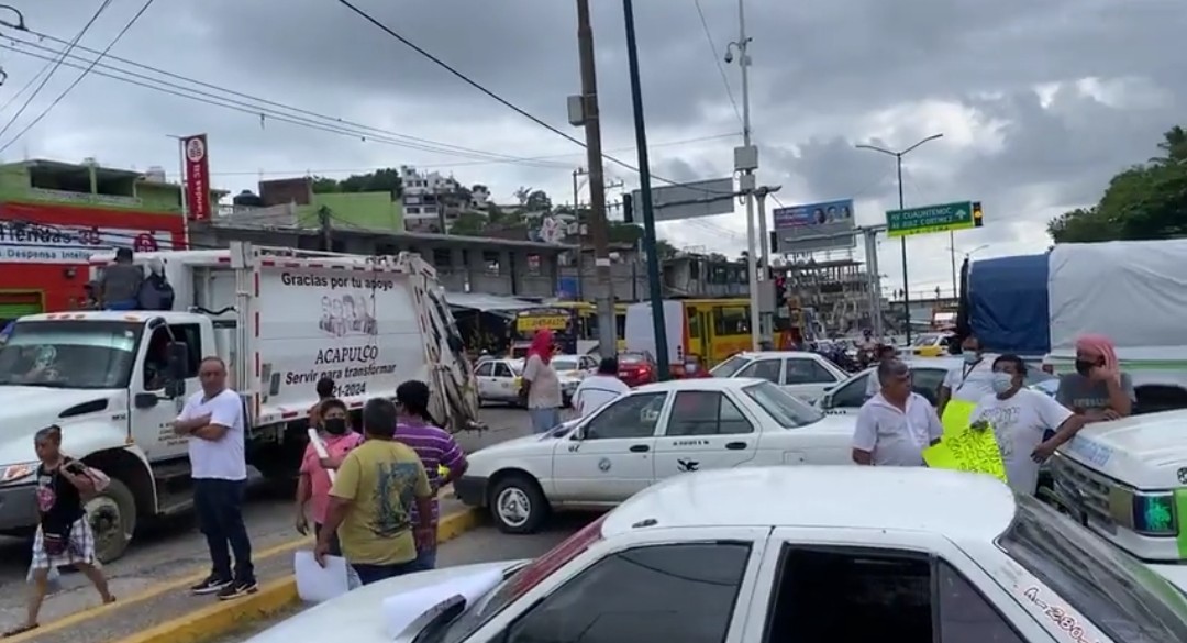 Enfrentamiento en Marquelia provoca bloqueos en Acapulco