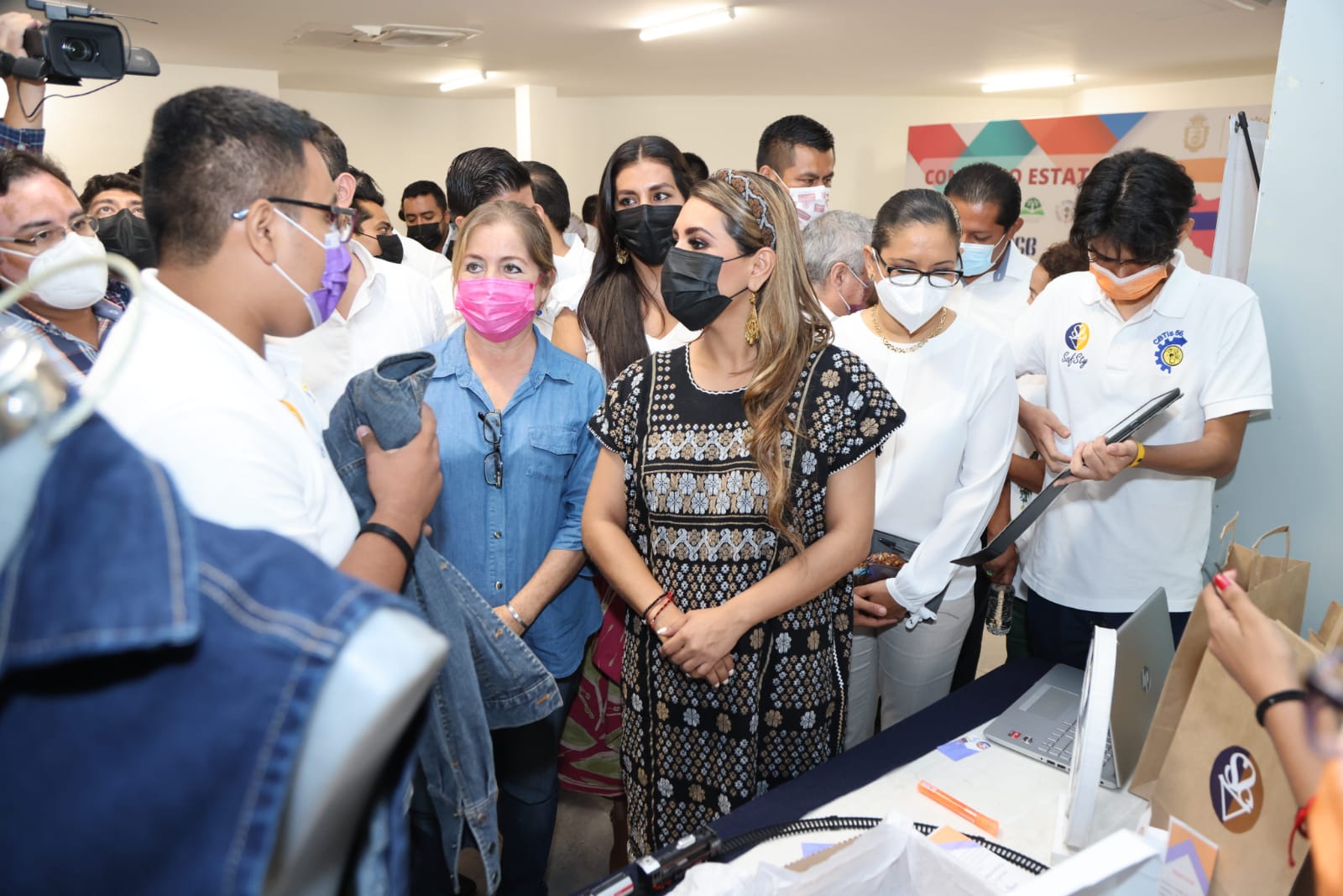 El desarrollo de nuestros jóvenes es la clave para un futuro mejor en Guerrero: Evelyn Salgado El desarrollo de nuestros jóvenes es la clave para un futuro mejor en Guerrero: Evelyn Salgado