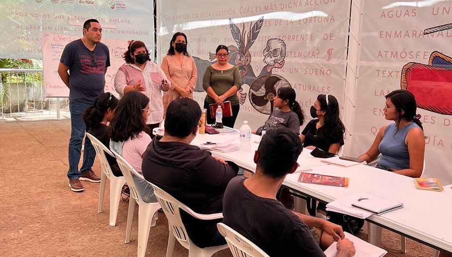 En función Centro de Lectura y Formación Lectora “Carlos Fuentes” en Acapulco