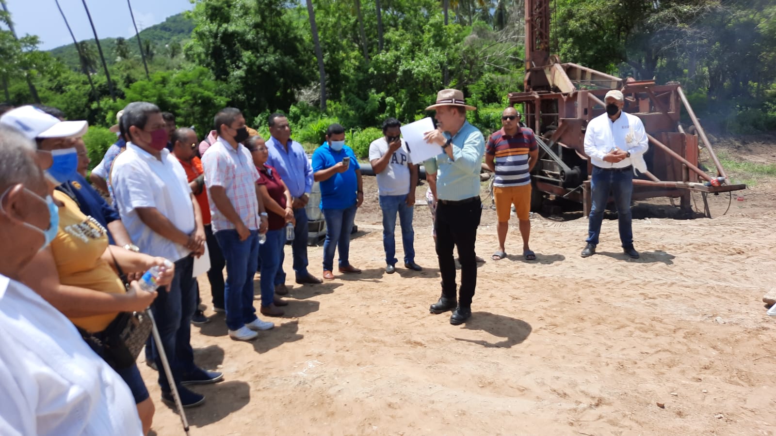 Lleva CAPASEG sistema de agua en Bajos del Ejido, Coyuca de Benítez