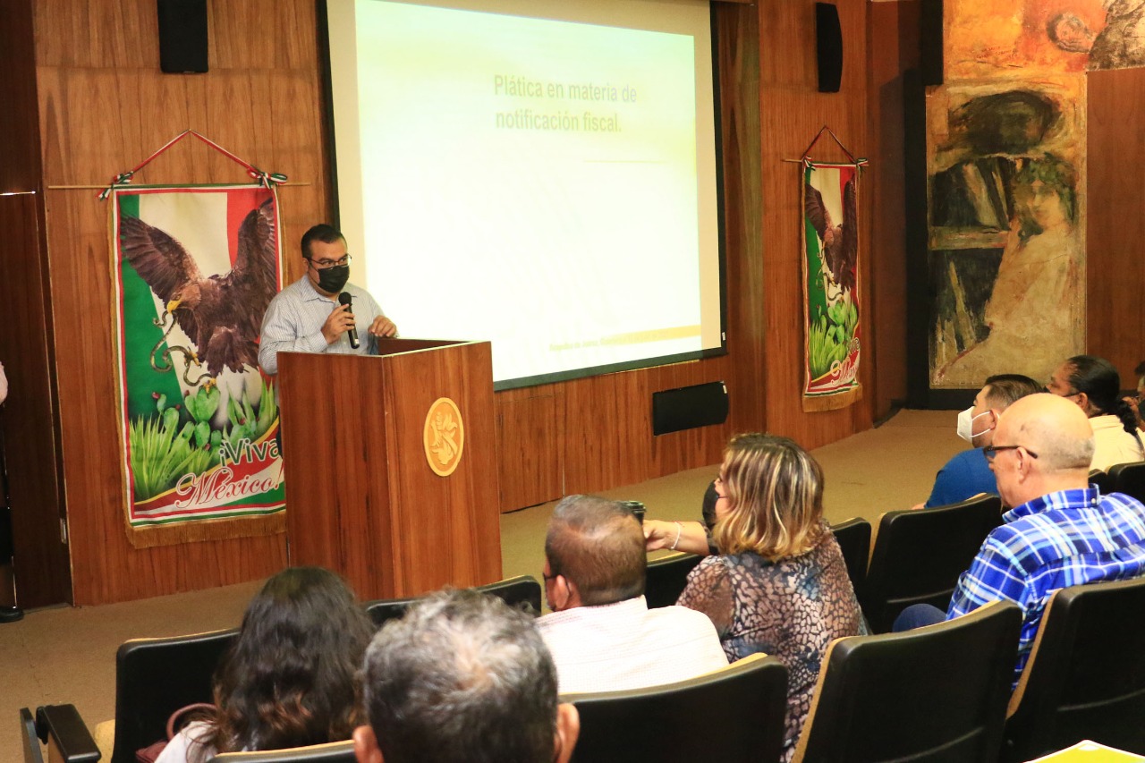 Capacitan a empleados municipales sobre “Procedimiento Administrativo de Notificación”