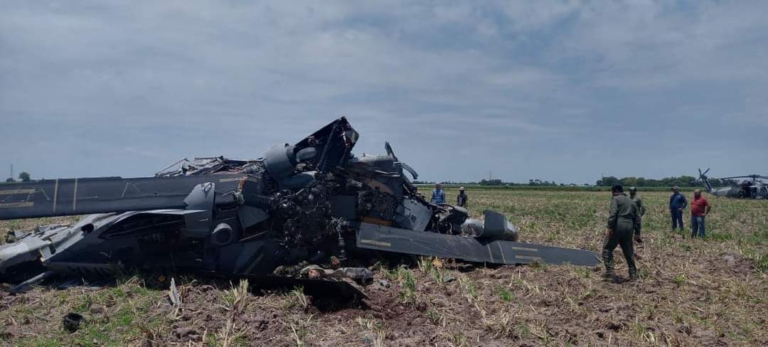 Tras detención de Caro Quintero, se desploma helicóptero y mueren 14 marinos en accidente en Los Mochis