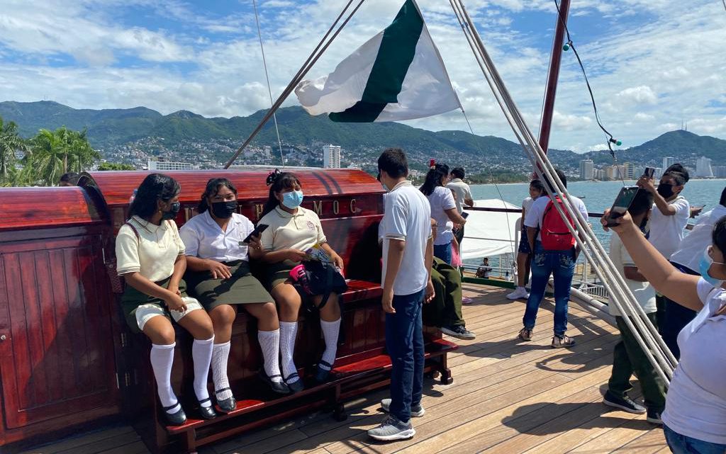 Abre sus puertas Buque Escuela Cuauhtémoc para que lo conozcan