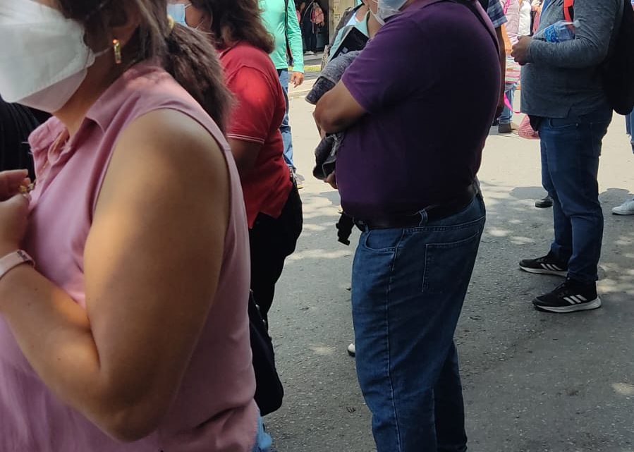 Ceteg cumple tres días de protestas en Chilpancingo Ceteg cumple tres días de protestas en Chilpancingo