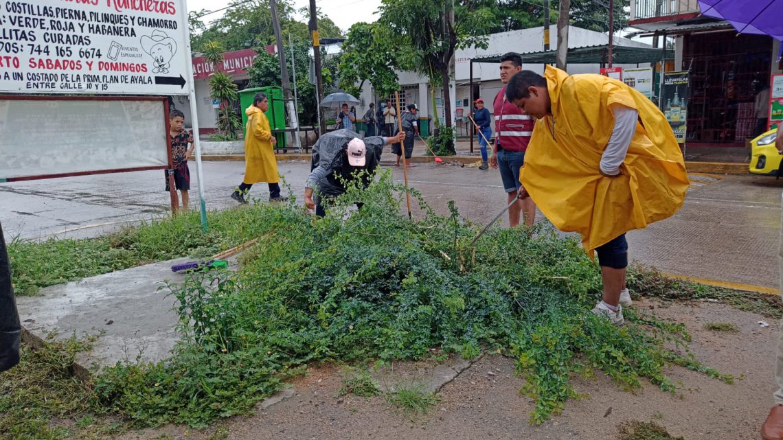 Lester deja daños en 9 municipios de Guerrero